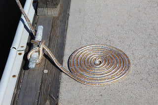 5/8" x 35' - Gold/White Double Braided 100% Premium Nylon Dock Line - For Boats Up to 45' - Long Lasting Mooring Rope - Strong Nylon Dock Ropes for Boats - Marine Grade Sailboat Docking Rope